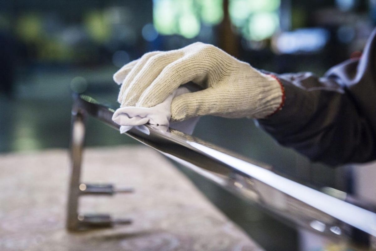 Lợi Ích Khi Lựa Chọn Dịch Vụ Đánh Bóng Inox Chuyên Nghiệp